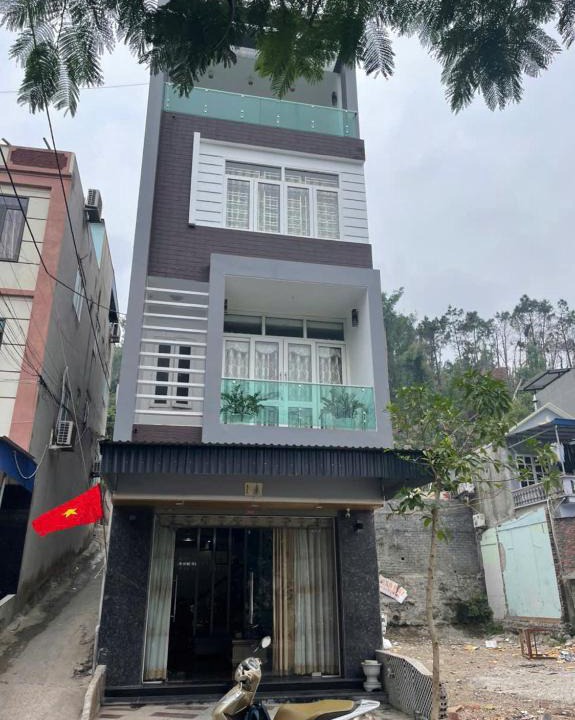 Cat Ba Apartment | Ớt Family - 128 Cái Bèo - Homestay Cat Ba