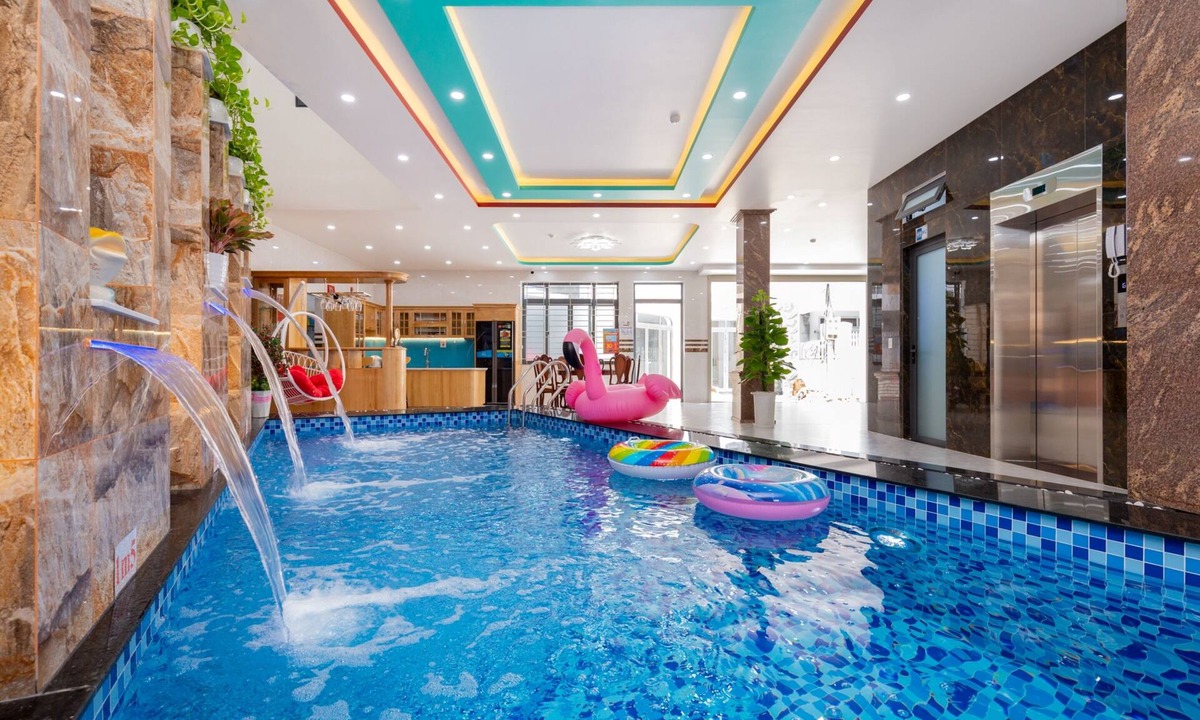 Vung Tau Hotel | 126 Vung Tau Pool Villa Back Beach