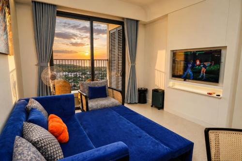 An Thoi Apartment | 1BR Apt in Sunset Town Free Pool, Gym