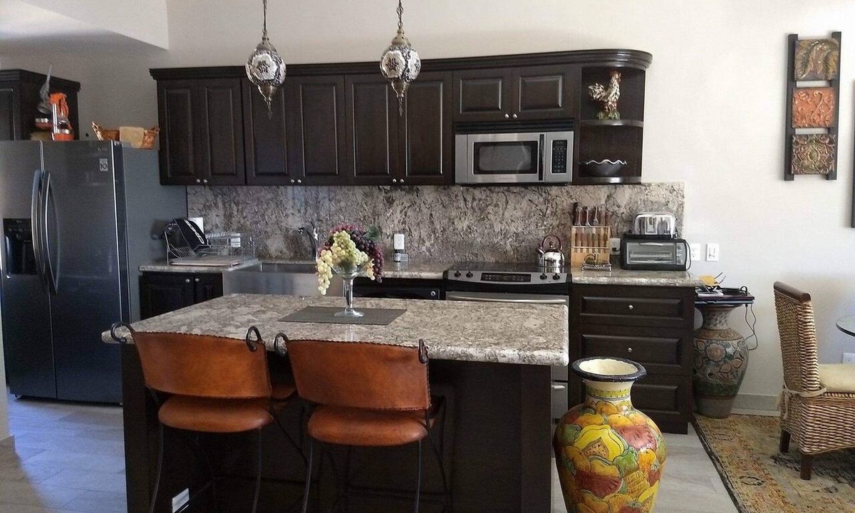 Marina Condo | 2 Bedroom 2 bathroom Condo, second floor with Amazing Views