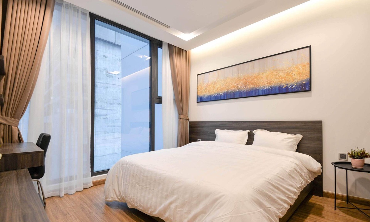 Cong Vi House | 2BR - MODERN SERVICED APARTMENT WITH LAKE VIEW