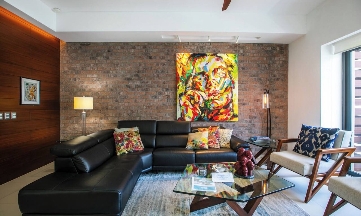 Emiliano Zapata Condo | 2BR w/Workspace | Rooftop Pool, Gym & Bar