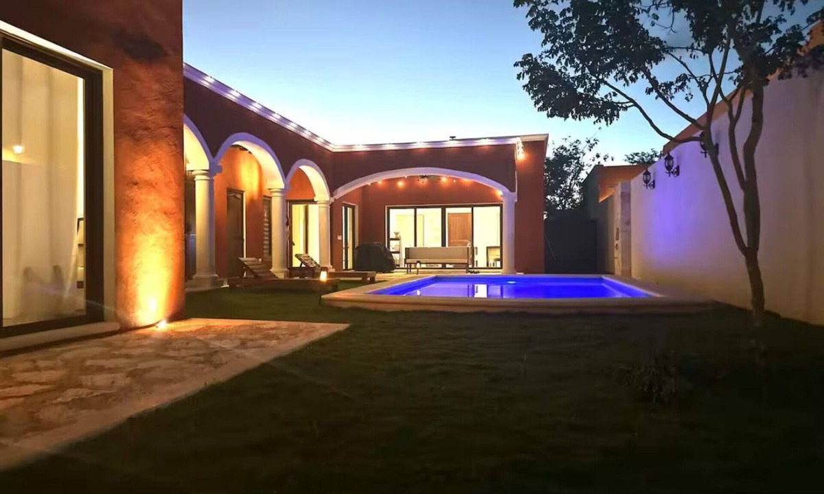 Valladolid Villa | 3-bedroom villa in charming Tesoco with AC, WiFi. Relax and unwind