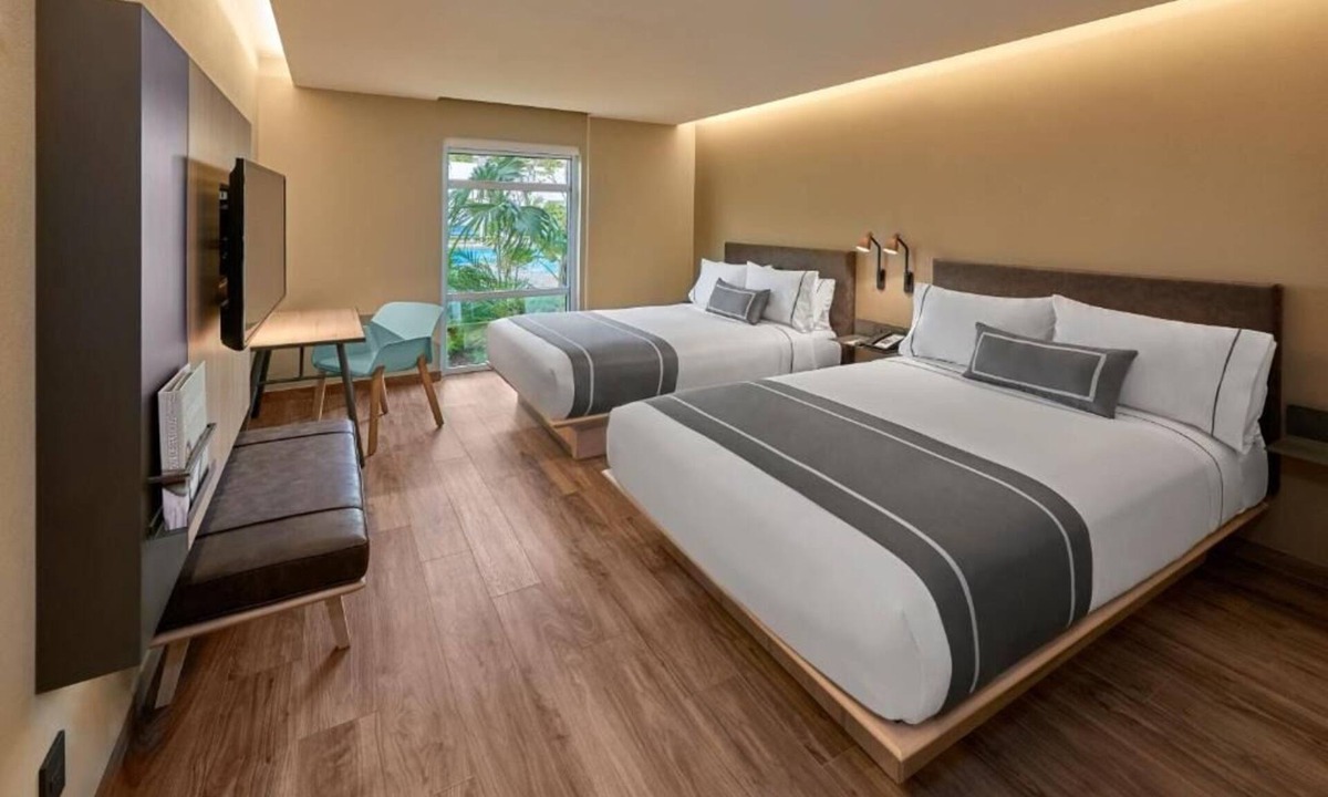 Cancun Hotel | 3 Units | Near Cancun Airport | Modern City Stay