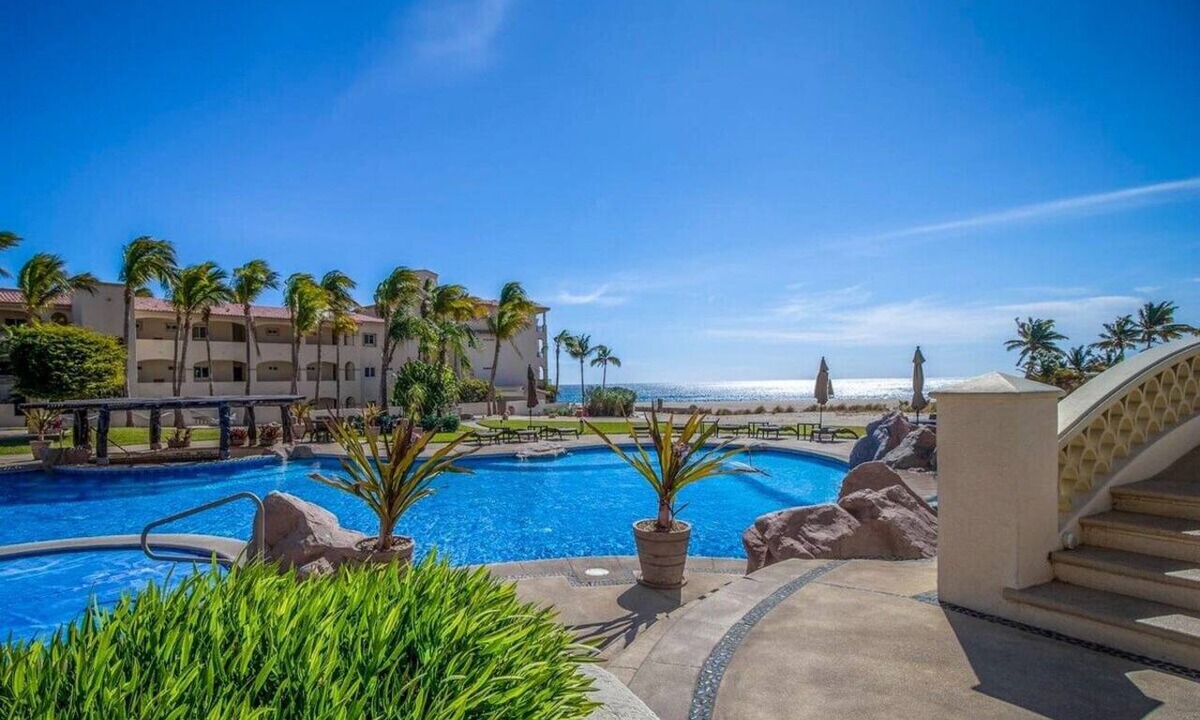 Zona Hotelera Apartment | 3BR/3BA Ocean View Perfect for Families