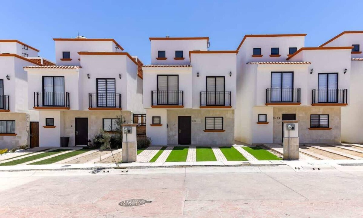 El Sauzal House | 3BR Home w/Terrace & View nr VDG