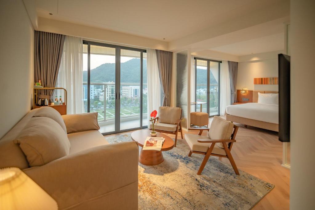 Quy Nhon Hotel | A'dor Hotel & Spa Quy Nhơn