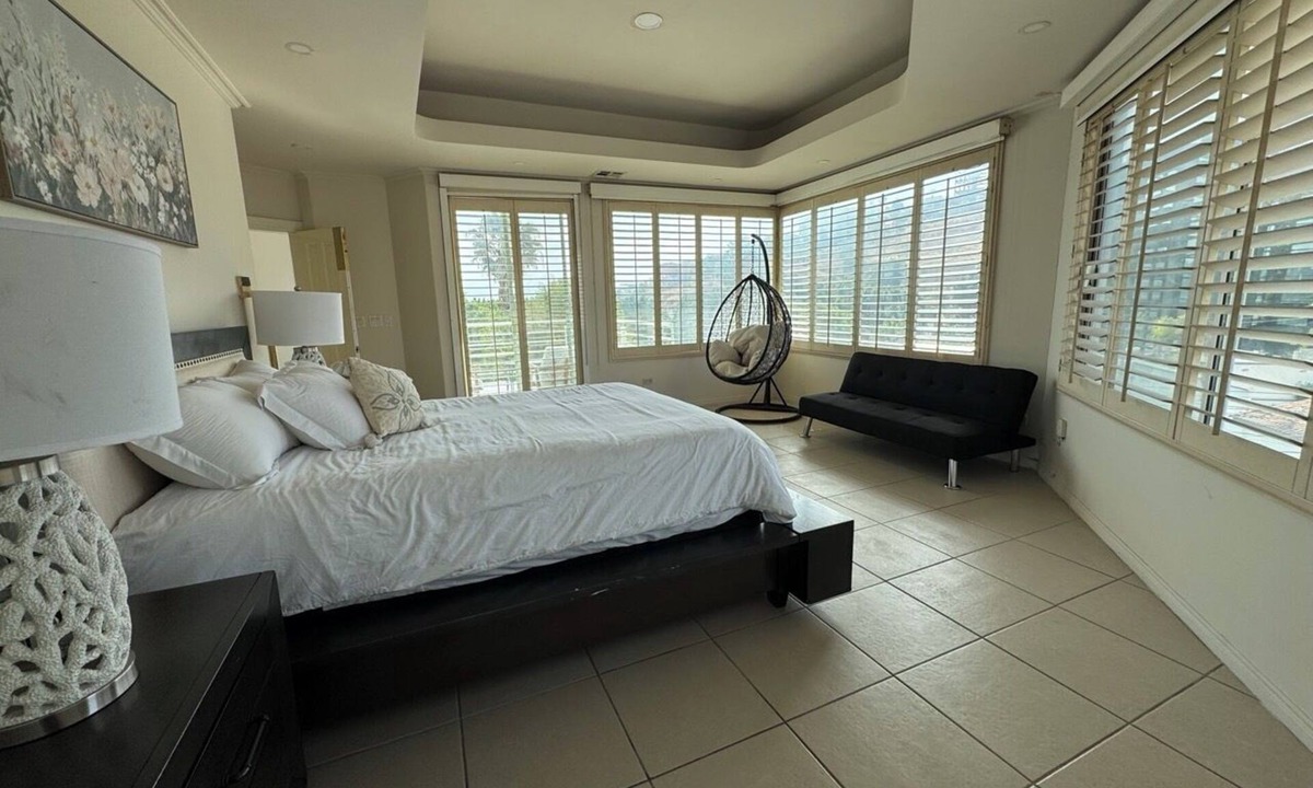 Tijuana House | Aguacaliente Grand Residence- Jacuzzi, Games & Fun