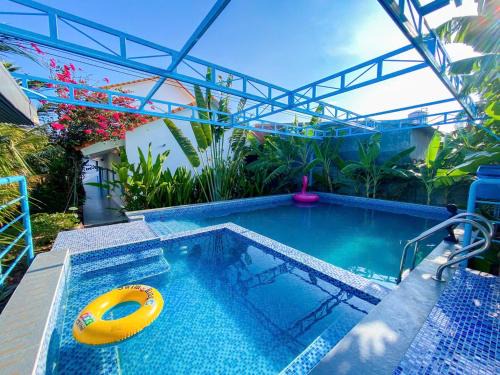 Phan Thiet Apartment | Alo Homestay Phan Thiết - Nguyên Căn 7 PN Cho 20 Khách - Bao Gồm Bếp - Hồ Bơi - Sân Chơi BBQ