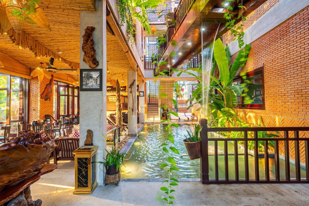 Cua Đai Hotel | Angel Garden Villa