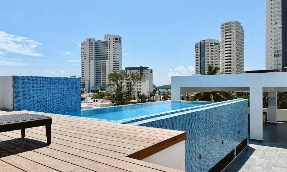Las Gaviotas Apartment | Apartment with Pool in Mazatl&aacute;n&rsquo;s Golden Zone