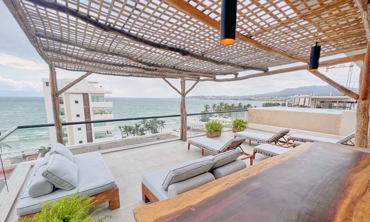 Bucerias Apartment | Arenka: 2BR w Private Pool & Sunset Rooftop