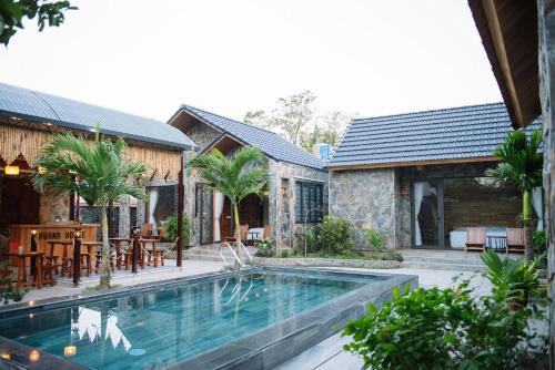 Ninh Binh Hotel | Avana House