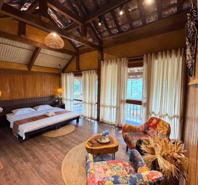Hoa Binh Cabin | Bản Bọc Chăm Chứng
