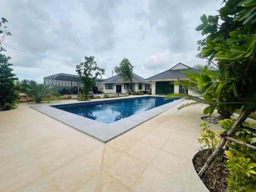 Sam Roi Yot Villa | Baan Sam Roi Yot Mountain View Pool Villa
