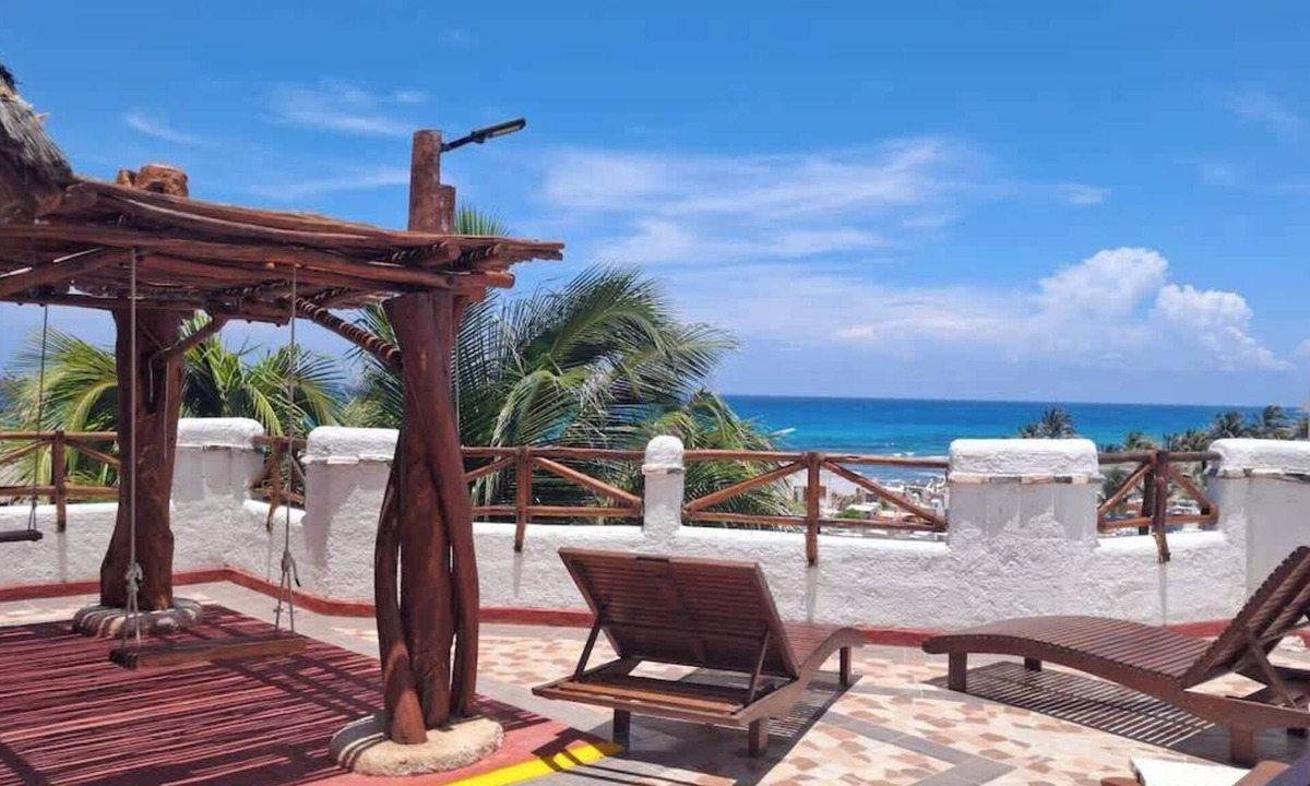 La Gloria Apartment | Beach Studio - Isla Mujeres - Rooftop Ocean Views