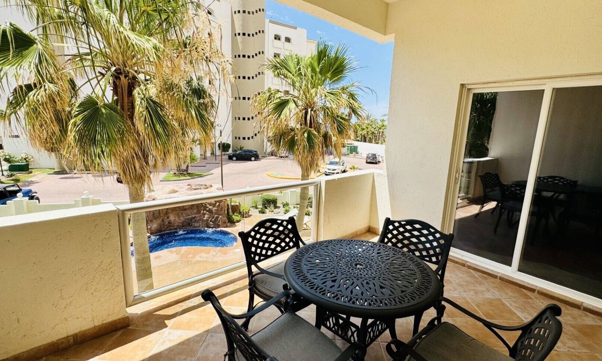 Sandy Beach Condo | Beautiful 1½ Bedroom Condo on the Sea of Cortez at Las Palmas Resort BN-204
