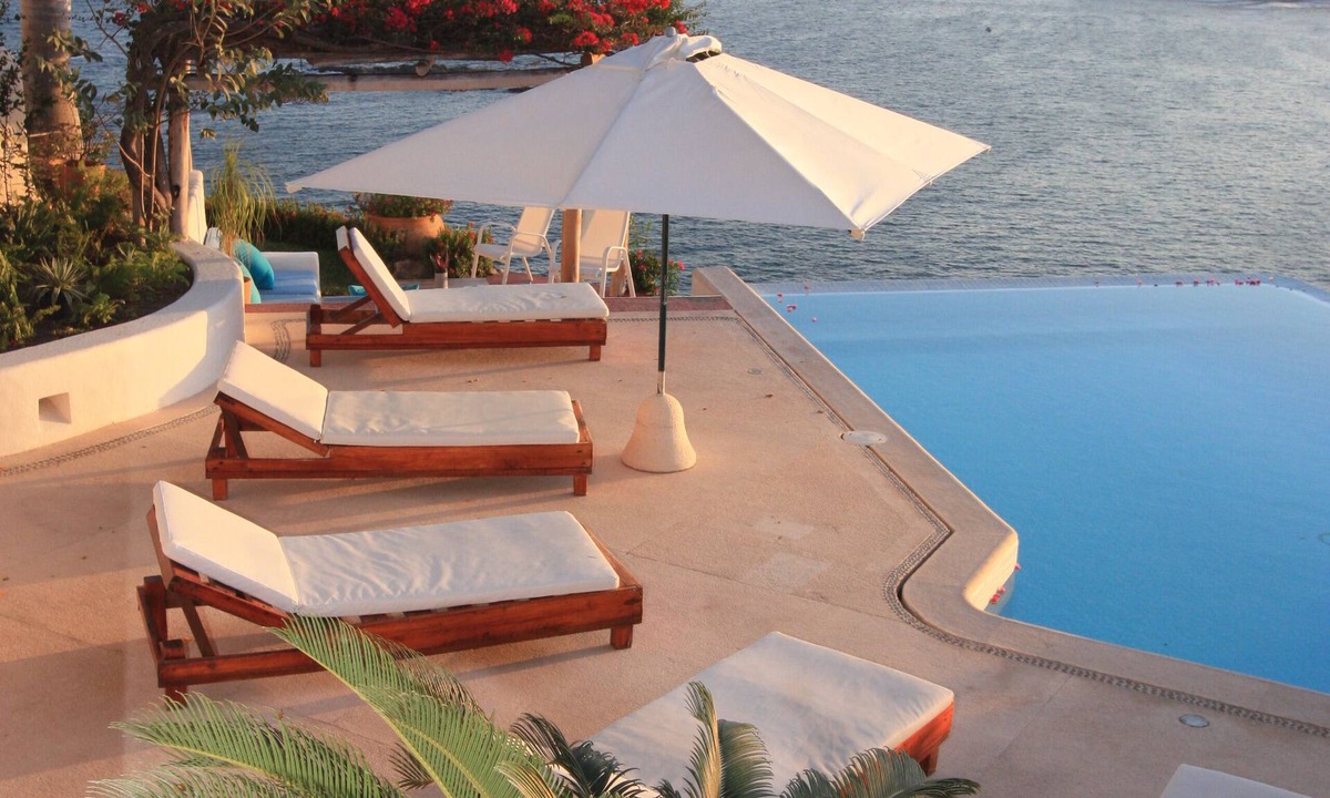 Santa Maria Huatulco Villa | Beautiful Ocean Front Villa Mexico 6 Bedrooms Fully Staffed POOL Amazing