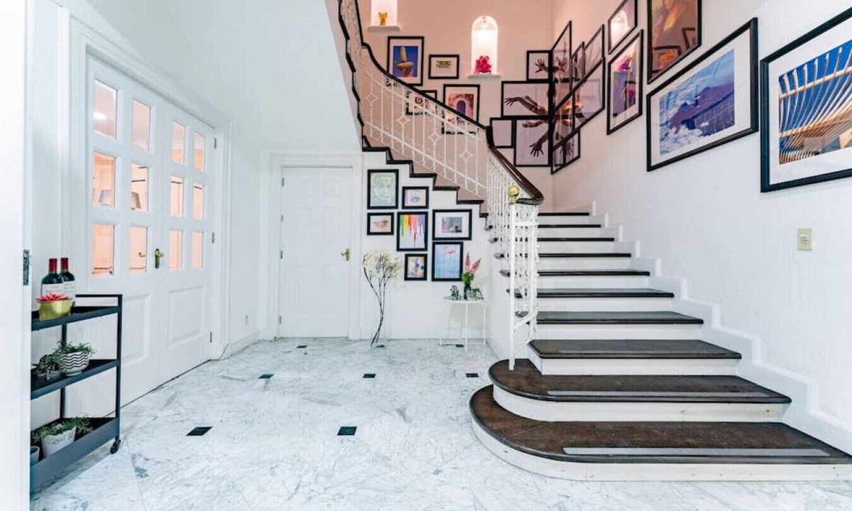 La Condesa House | Beaux-Arts house in Condesa with rooftop
