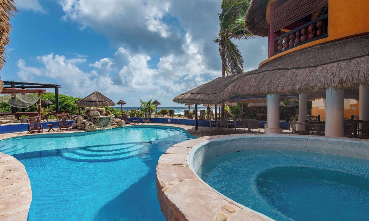 Colonia Meteorologico Villa | Bella Mar: Ocean Front w/Pool Views