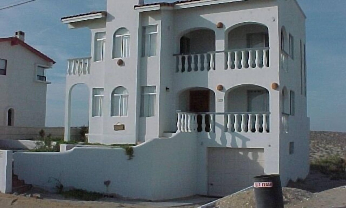 Las Conchas House | Best Bang for Your Buck! Los Conchas Beach House