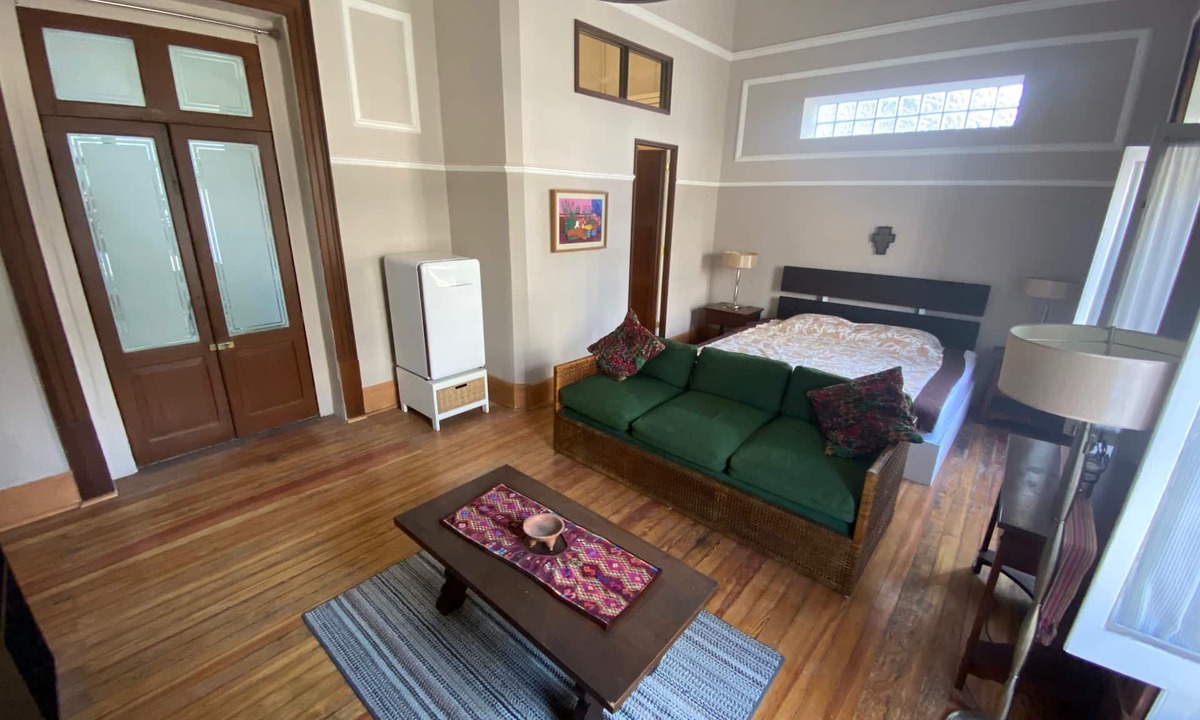 San Miguel Chapultepec Apartment | Big comfy Studio in Colonial Home and ´hood