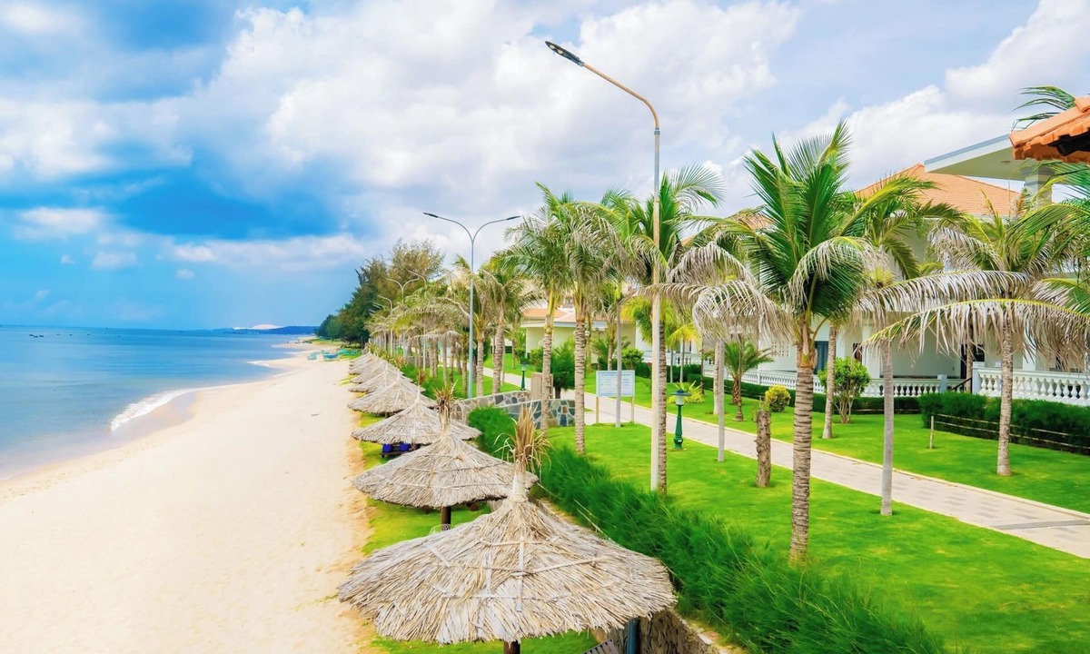 Phan Thiet Bed & Breakfast | Blooming Lotus Resort