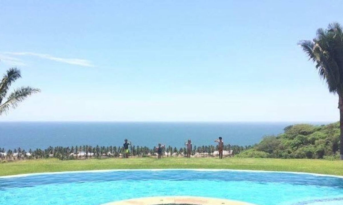 Santa Cruz Villa | Blvd Limoncito Hills #1