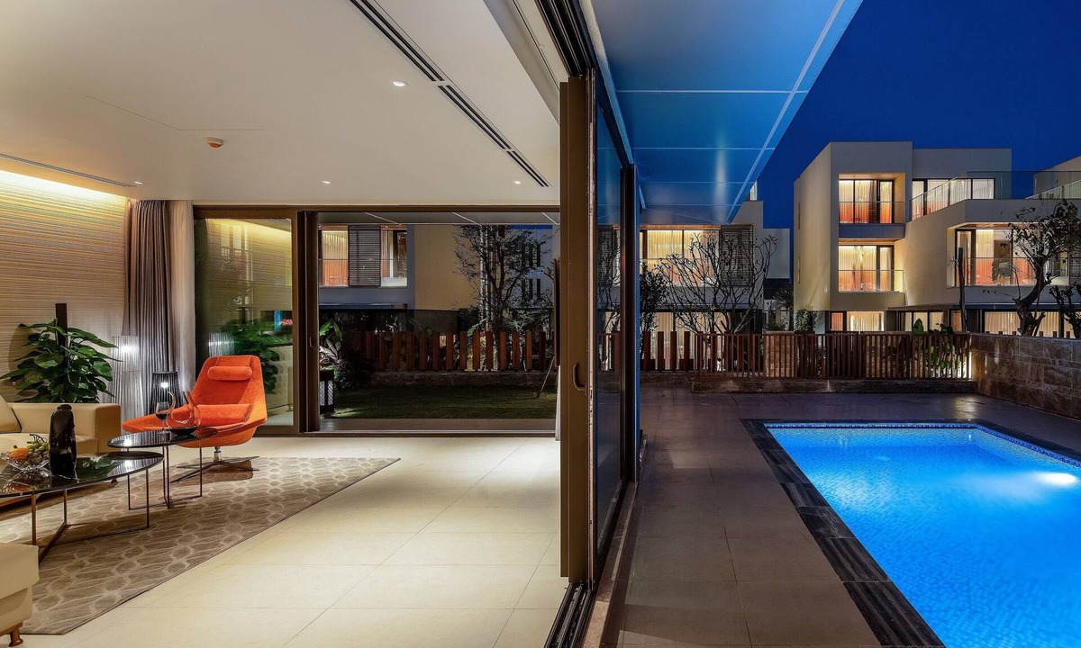 Dien Ban Villa | Brand New 3 BDR Pool Villa in 5 Star Resort| Beach