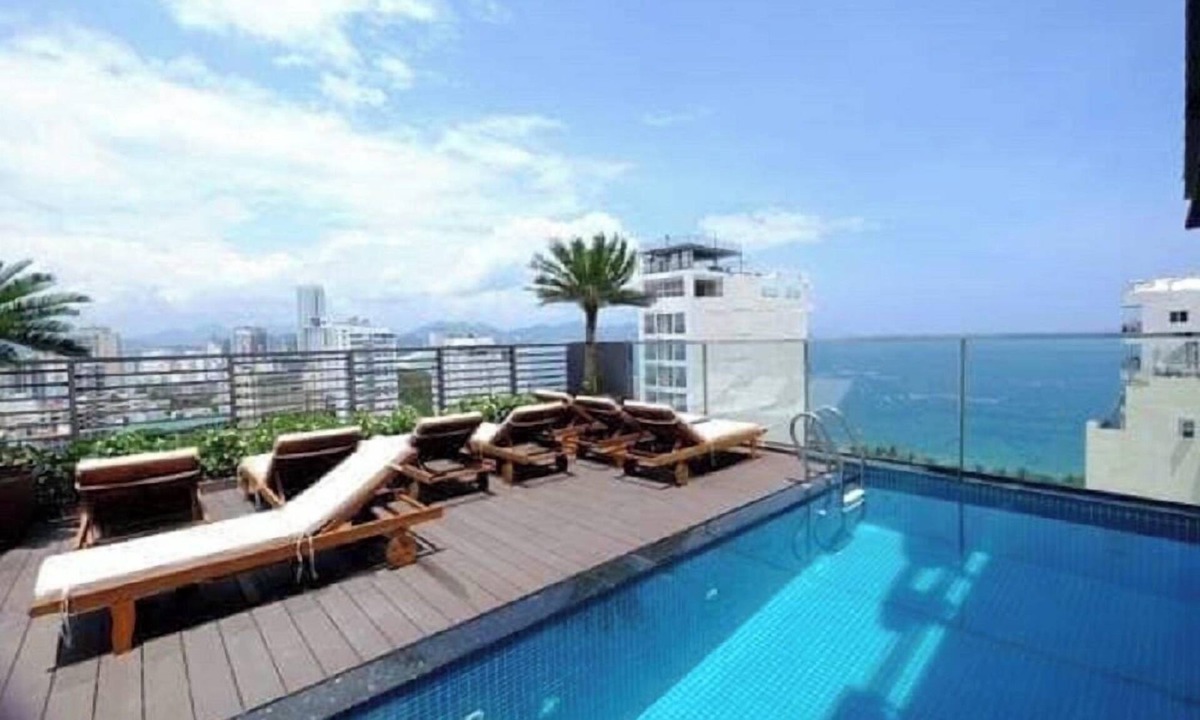 Tran Phu Beach Hotel | Brilliant Bay Nha Trang Hotel