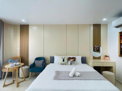 Trung Hoa Nhan Chinh Apartment | Căn 1 phòng ngủ - Vinhome Dcapital