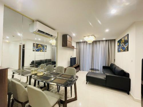 District 9 Apartment | Căn Hộ 2 phòng ngủ Luxury Full Option Vinhomes Grand Park