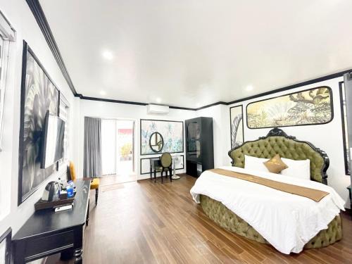 Dich Vong Hotel | Capital Hotel 21 Truong Cong Giai