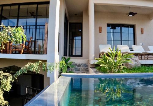 Playa Las Gatas Apartment | Casa Amigos
