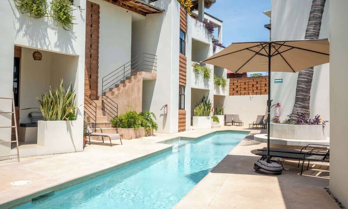 Brisas de Zicatela Apartment | Casa Aymara 102 : Balcón Privado & Wifi Starlink!