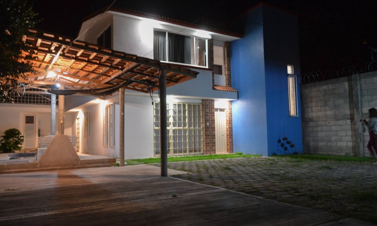 Ixtapan de la Sal House | Casa Boulevard Ixtapan de la Sal con alberca.
