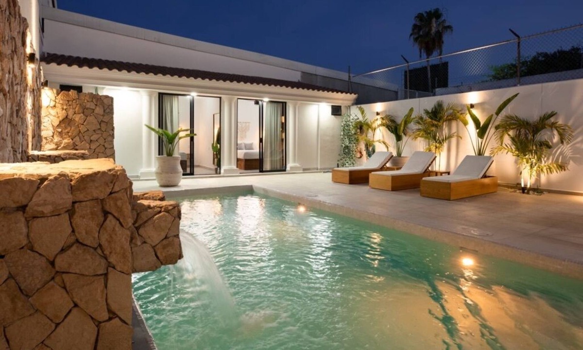 Lomas de Mazatlan House | Casa Kathy: Exquisite 6BR, 11 Bed & 26 Guests