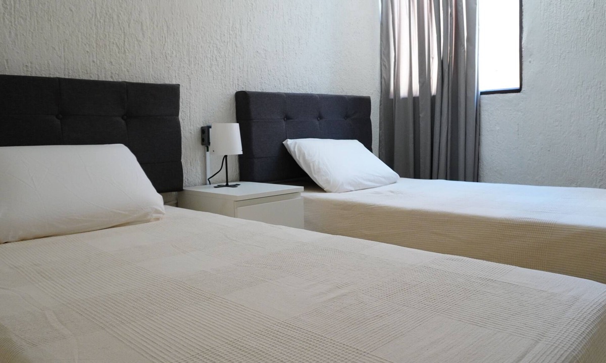 Zapopan House | Casa Torremolinos en Coto Privado