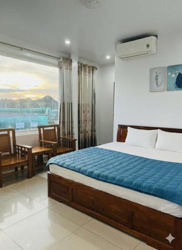 Cat Hai Hotel | Cat Ba Manh Vuong Central Hotel