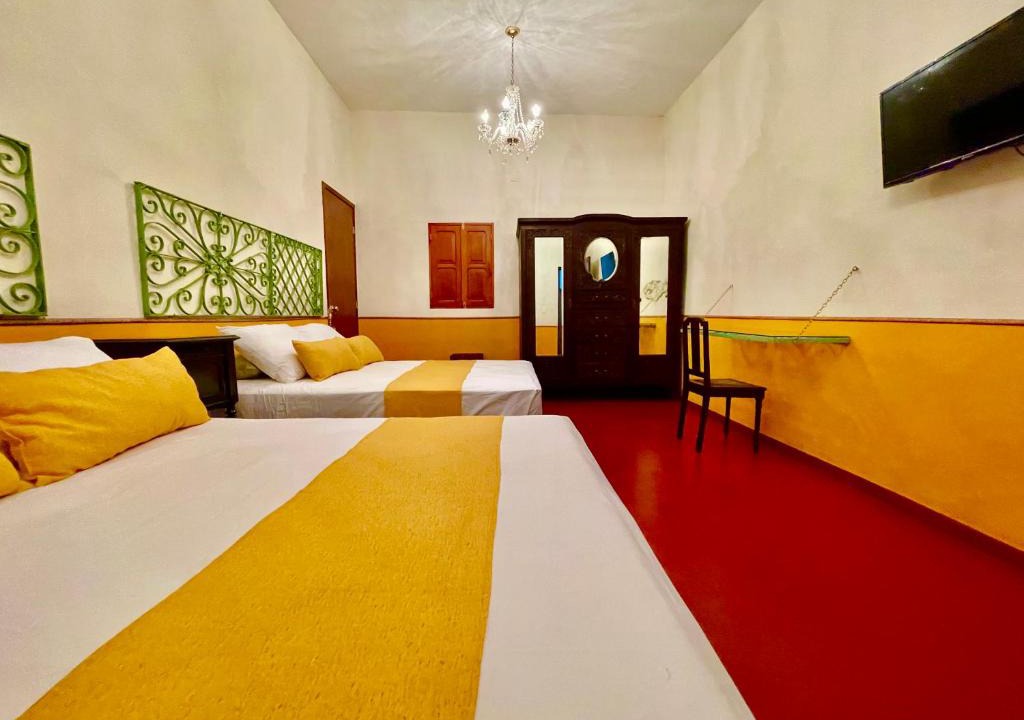 Zona Paseo Montejo Bed & Breakfast | CAYETANA JAUS MERIDA JUSTINA'S ROOM PASEO MONTEJO
