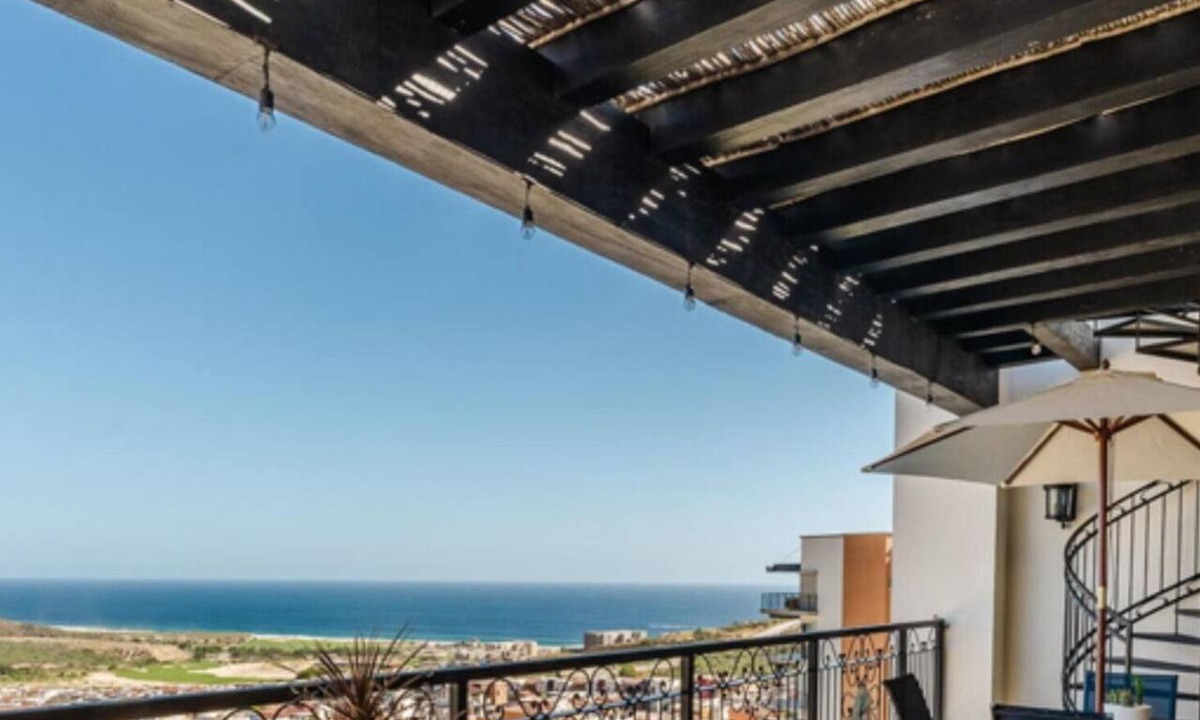 Cabo San Lucas Condo | CCV Quivira-2BRPenthouse w/Rooftop Patio, Ocean Views, Golf - FREE GOLF CART!