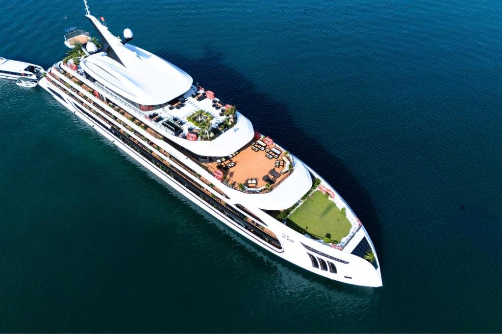 Ha Long Boat Rental | Celina of The Sea Cruise