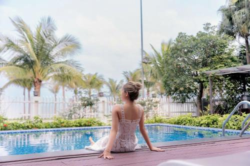 Ha Long Villa | Chuỗi villa mặt biển Tuần Châu - Hạ Long 9 ngủ siêu rộng - sát biển - bể bơi - nướng BBQ