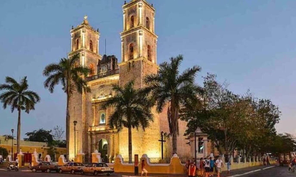 Valladolid Apartment | Clean and comfortable apt. in the center + A/C + Hot water + Cenote Zaci
