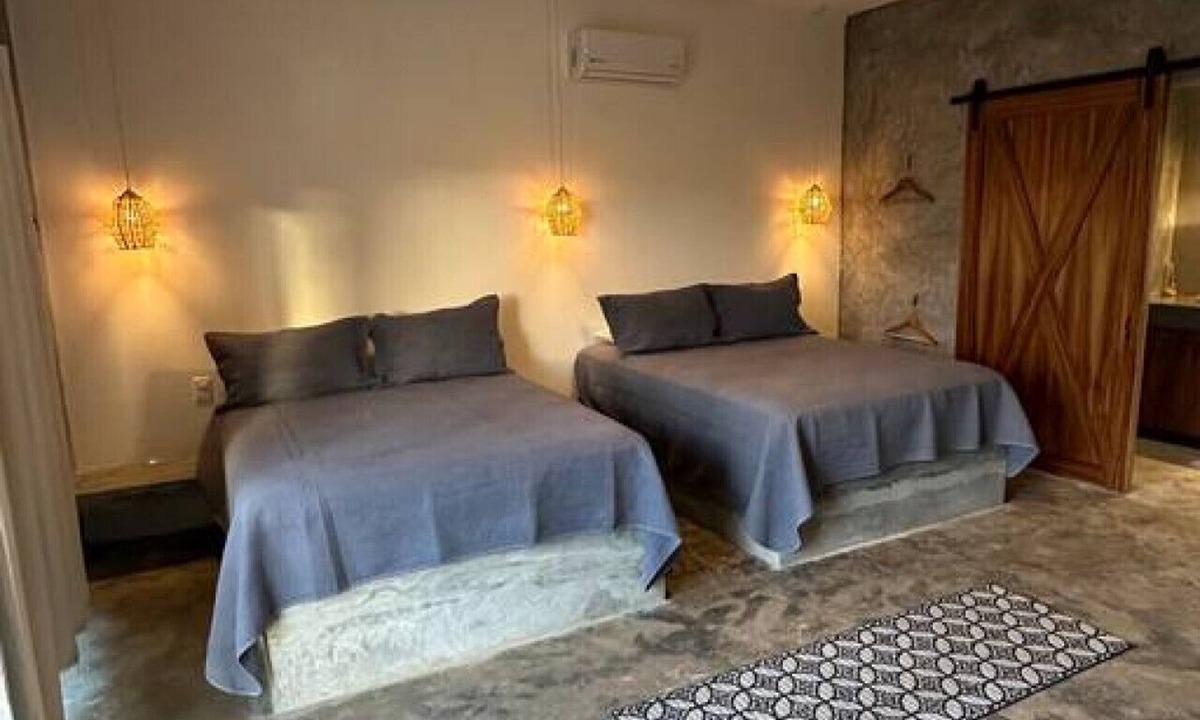 Cerritos Villa | Condo#5- 5 Min Walk2Beach/Surf-Sleeps4-Queen Suite