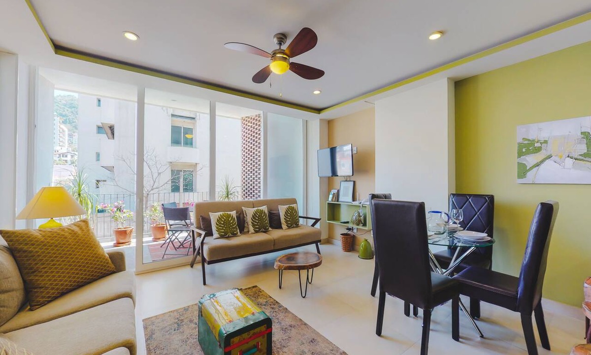 Emiliano Zapata Condo | Condo in Lazaro Cardenas Street The Park 202 2BD Condo for rent in Old Town, Pue