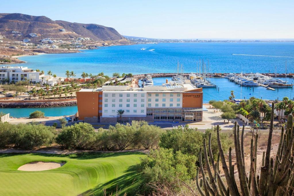 La Paz Hotel | Courtyard by Marriott La Paz Baja California Sur