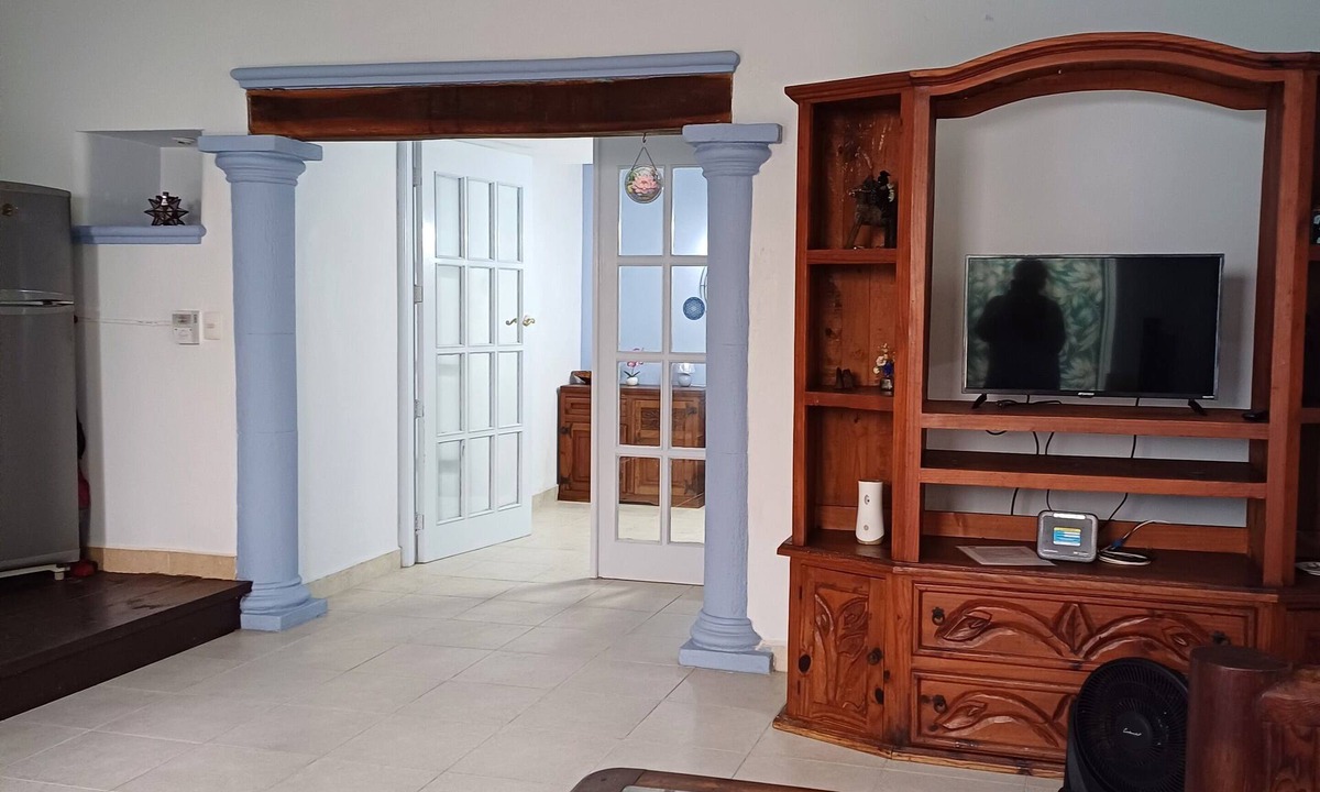 Colonia Adolfo Lopez Mateos Apartment | Cozumel Turnkey Apartment, WIFI, A/C Kitchenette with separate office pool