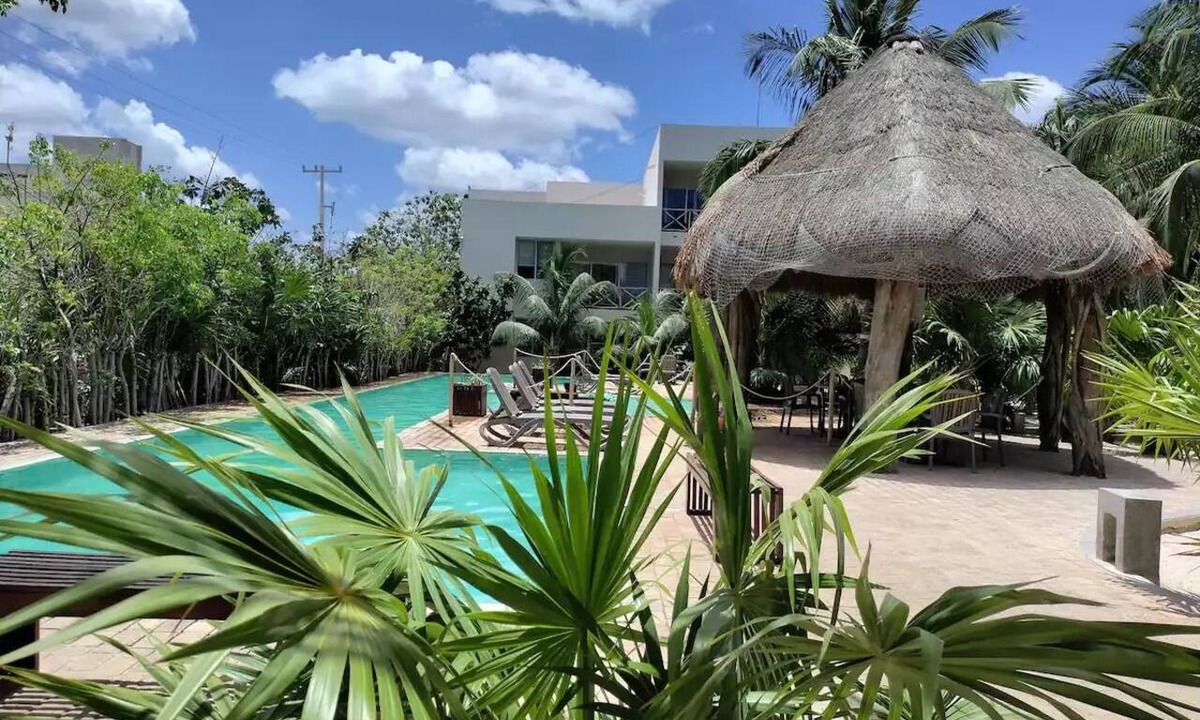 Merida Apartment | Cozy 2BR Apt, 50 meters from the beach with large pool