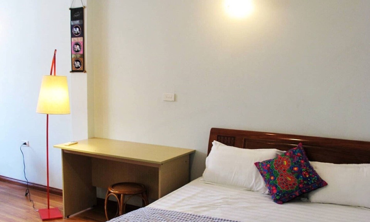 Yen Phu Apartment | Cucku Yen Hoa - Watermelon room